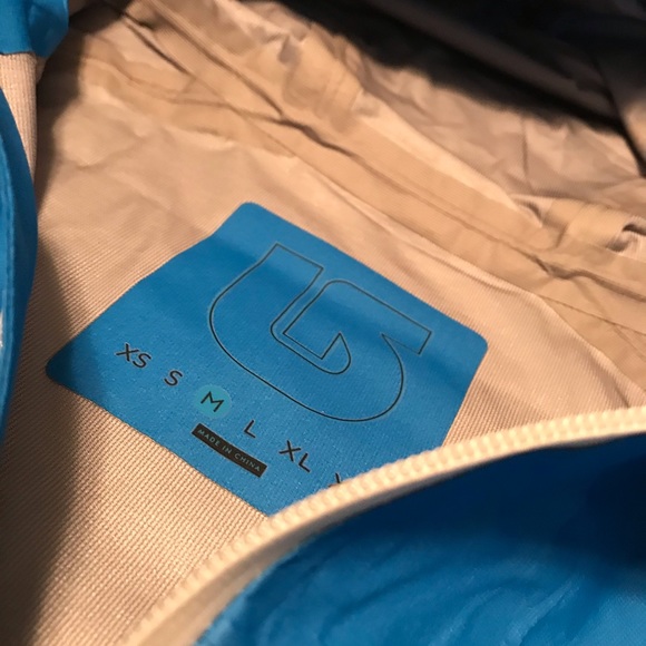 Burton MB Shadow Jacket “Blue Aster” - Picture 5 of 6